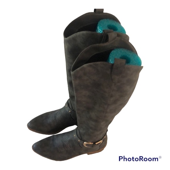 Woman’s tall gray fall knee high boots with gold trimming - Picture 4 of 13